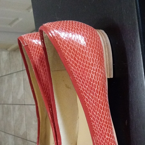 KATE SPADE WOMEN'S LEATHER FLATS SHOES SIZE 6 M - Picture 7 of 8